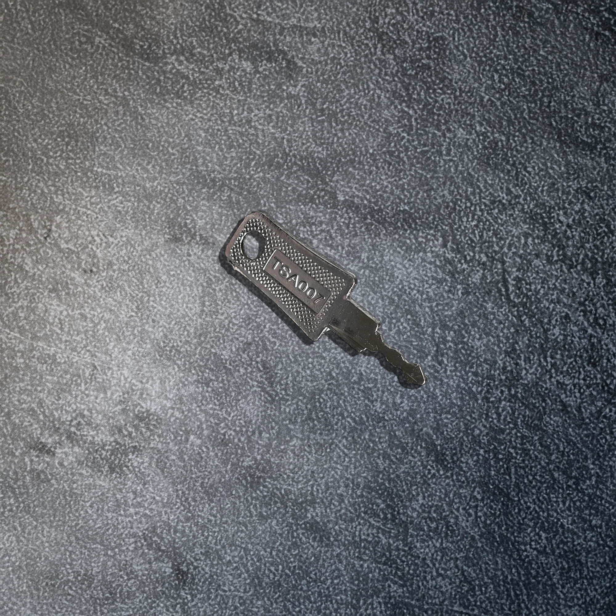 TSA Key 007